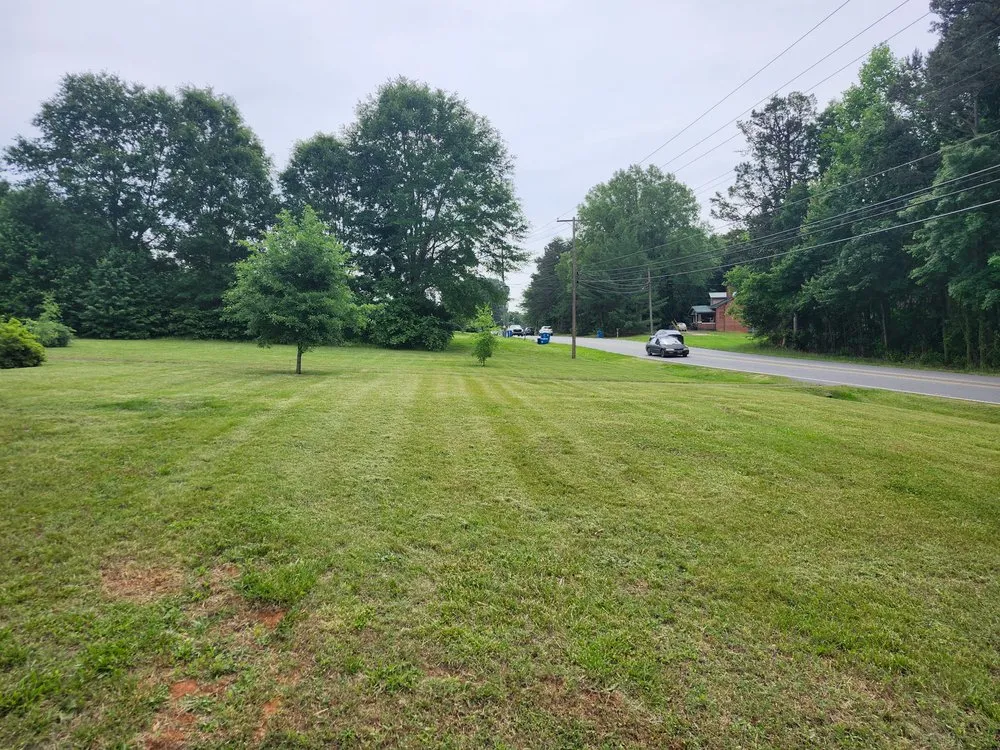 Local yard maintenance in Conover, NC by Mowtivated Landscape