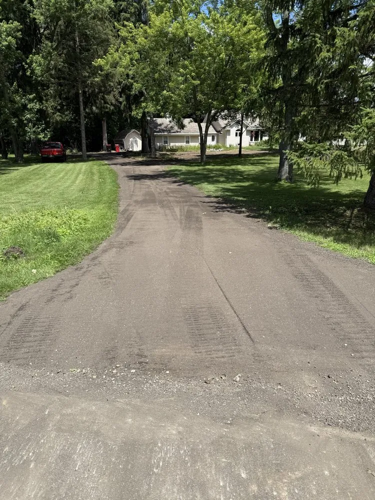 Trusted yard maintenance in Canton, MI - Mowtivated Lawn Maintenance