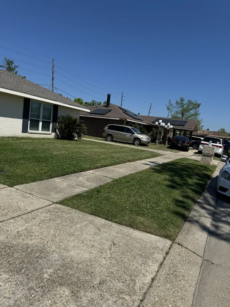 Reliable lawn care service in Laplace, LA - MOwtivated Lawn Pros