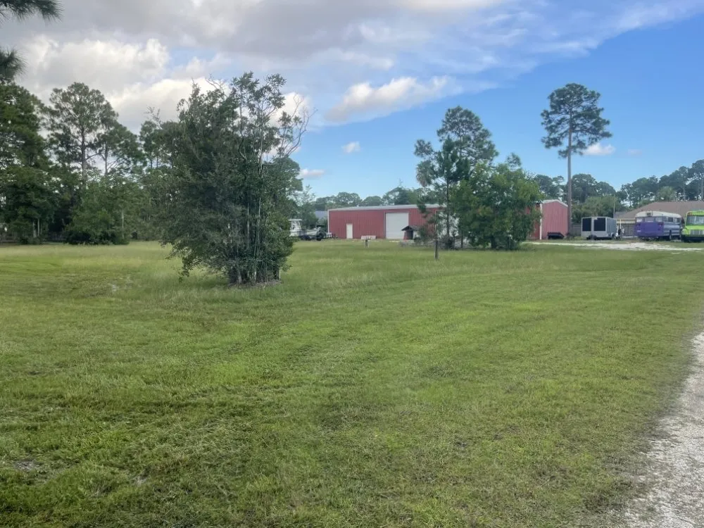 Top-rated yard maintenance for beautiful yards across Panama City, FL - Mowtown Lawncare