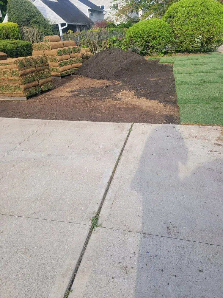 Reliable garden landscaping in Freeport, NY by Mowzilla Landscaping