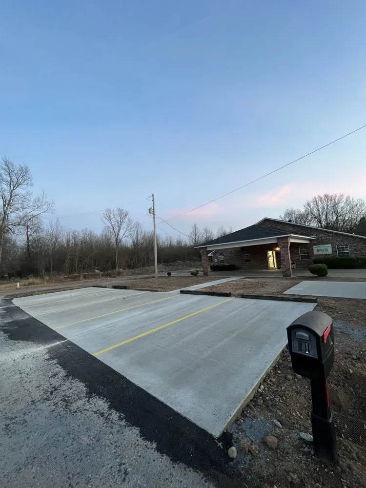 Affordable yard cleanup service in Texarkana, TX - Moya’s Concrete