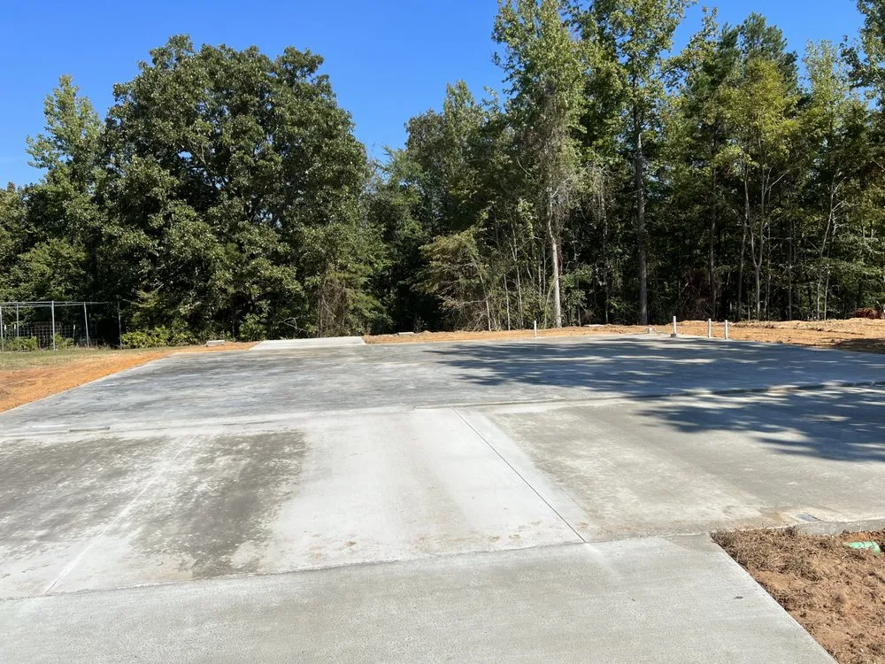 Top-rated lawn care service for outdoor upgrades across Texarkana, TX - Moya’s Concrete