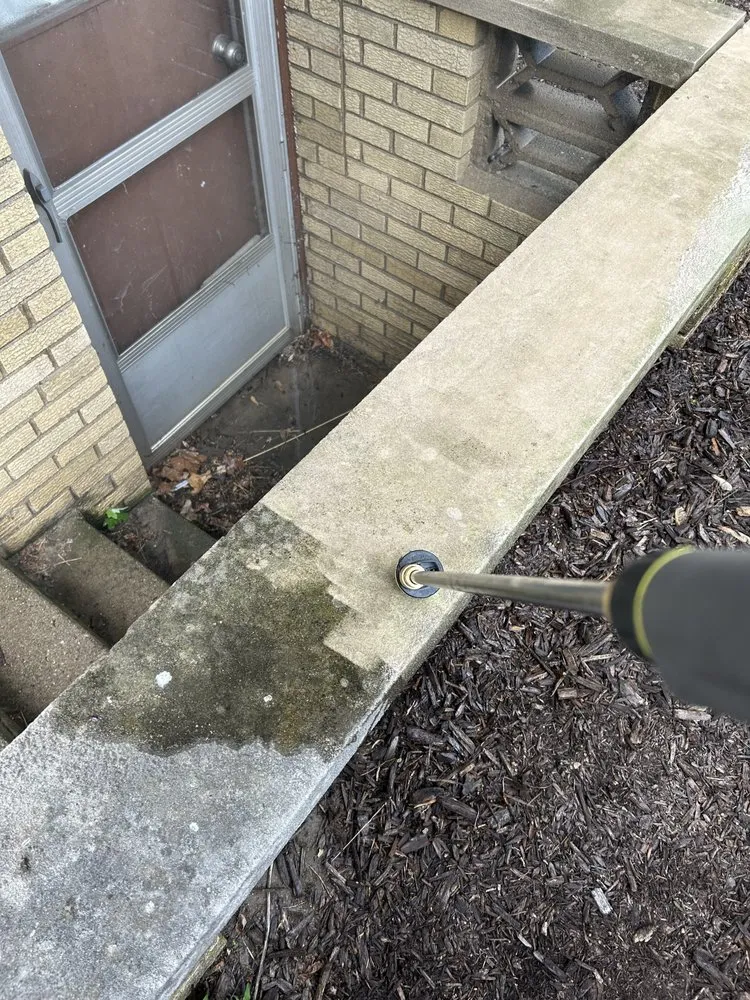 Top-rated lawn care service in Schererville, IN by Moyer’s Landscaping