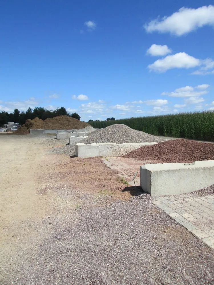 Trusted landscape design experts serving Stoughton, WI - Moyer's