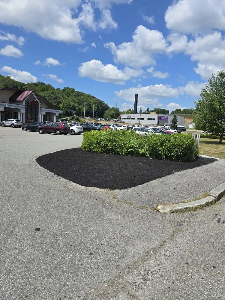 Professional garden landscaping in Ashburnham, MA - Moynihan Property Services