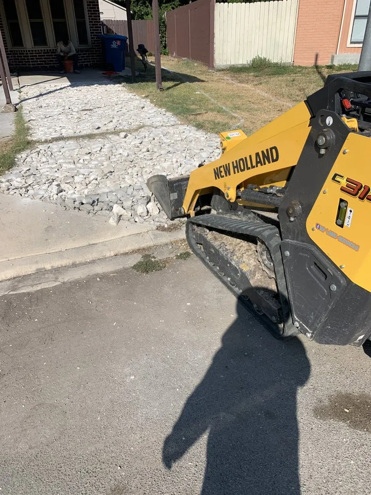 Affordable yard maintenance for homes in San Antonio, TX by MP Land Services