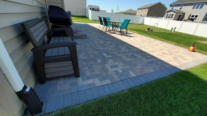 Local lawn mowing service experts serving Calumet City, IL - MP Lawn Care Service