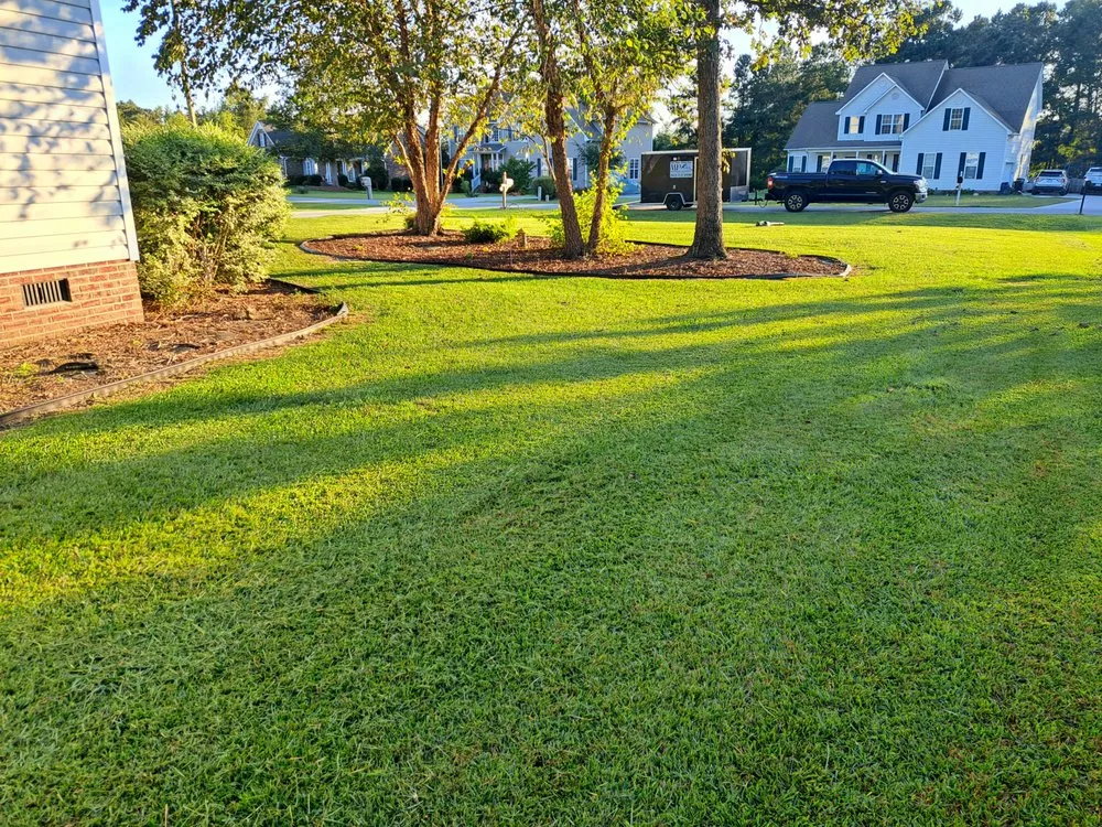 Professional garden landscaping experts serving Richlands, NC - MP Lawn Maintenance And Pressure Washing