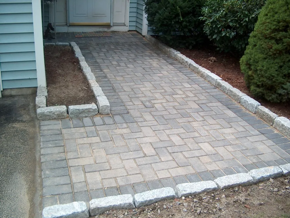 Custom lawn mowing service experts serving Framingham, MA - MP Stoneworks