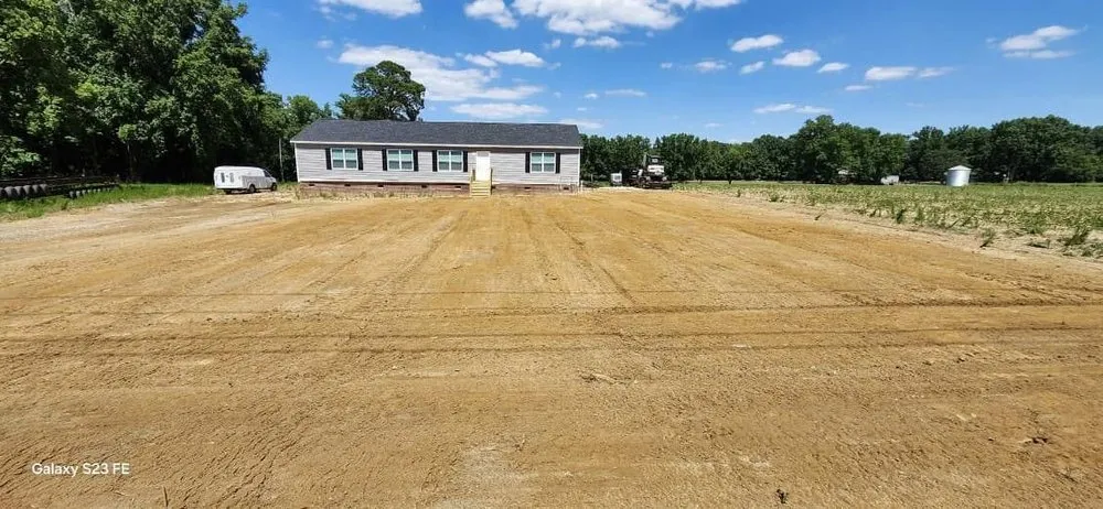 Top-rated yard cleanup service in Mount Olive, NC - MPH Driveways & Septic Tanks