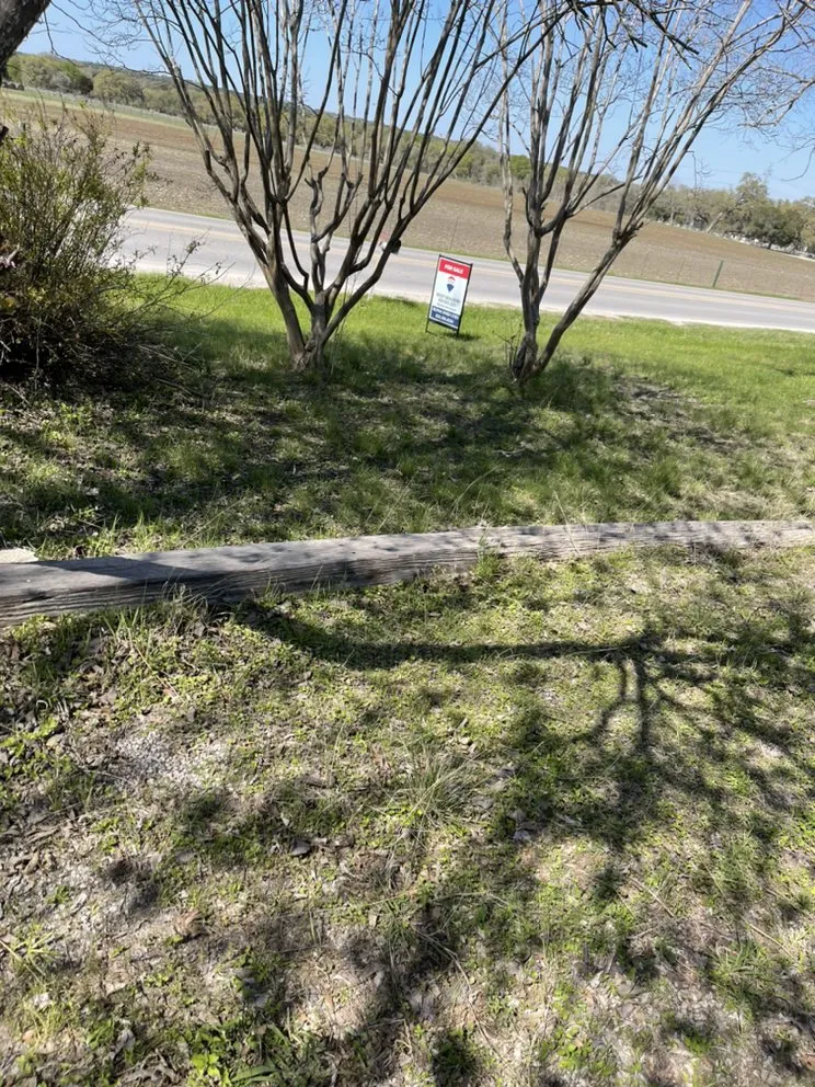 Affordable residential landscaping in Universal City, TX - MPJS landscaping