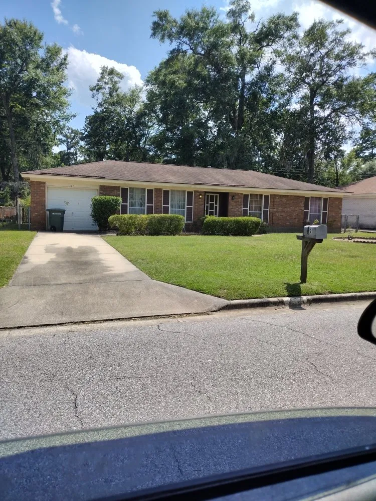 Top-rated outdoor landscaping experts serving Savannah, GA - Mpressive Mprovement