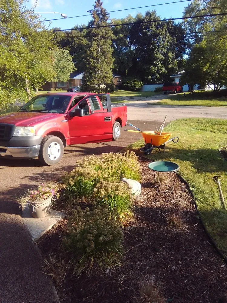 Local garden landscaping in Okemos, MI by Mr. Backyard