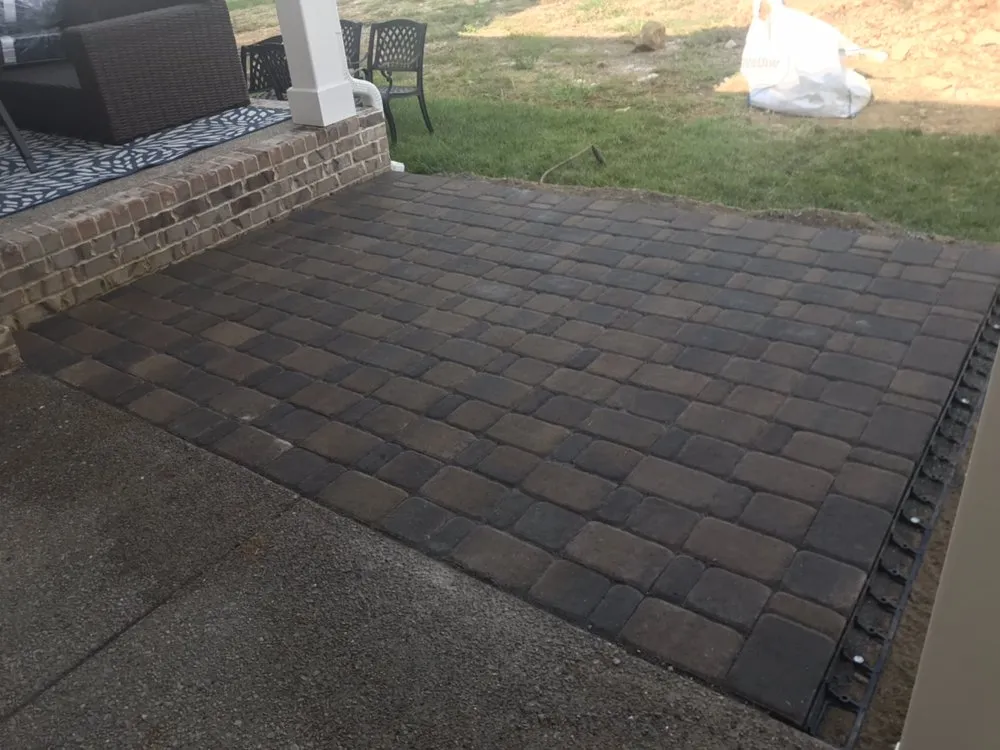 Affordable lawn care service in Franklin, TN - Mr Chavez Landscaping