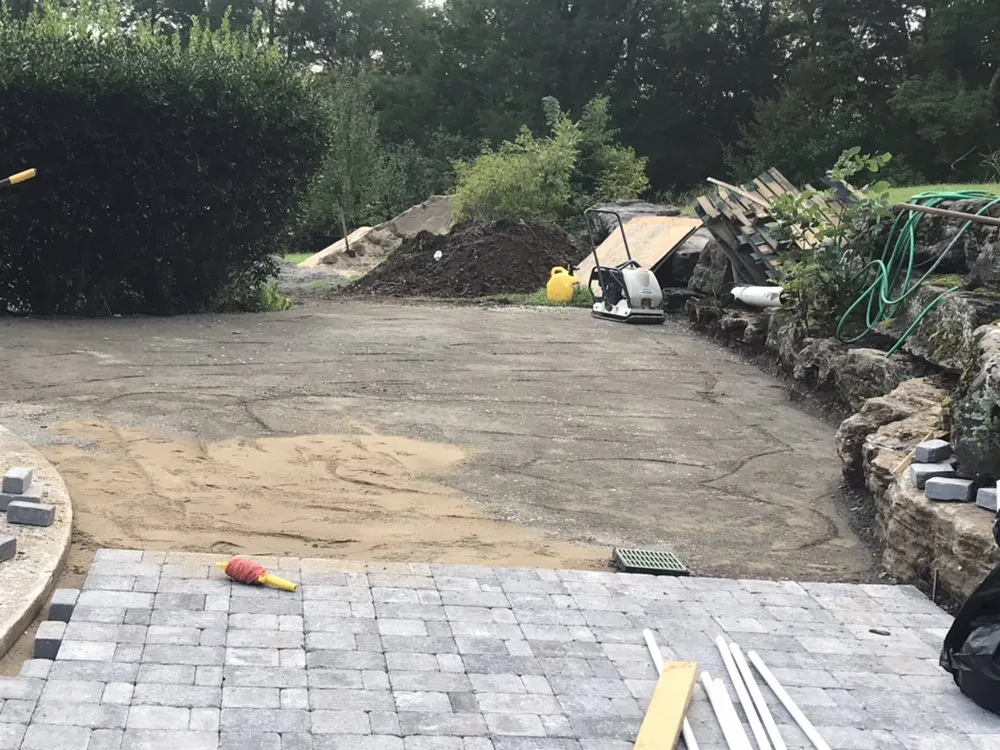 Trusted lawn mowing service experts serving Franklin, TN - Mr Chavez Landscaping