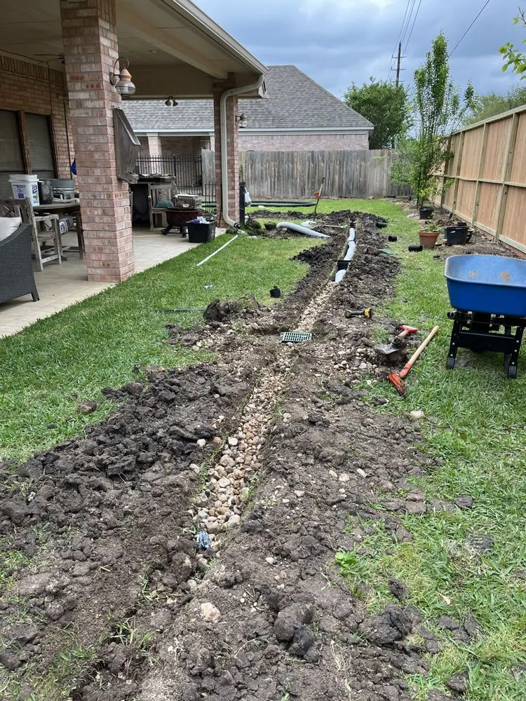 Custom landscape design experts serving Stafford, TX - MR Concrete and Landscaping