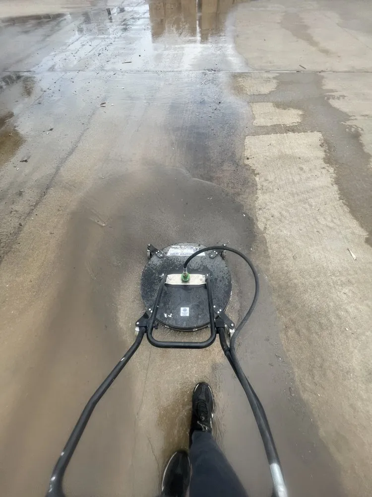 Professional yard cleanup service experts serving Duncanville, TX - Mr C’s Home Care