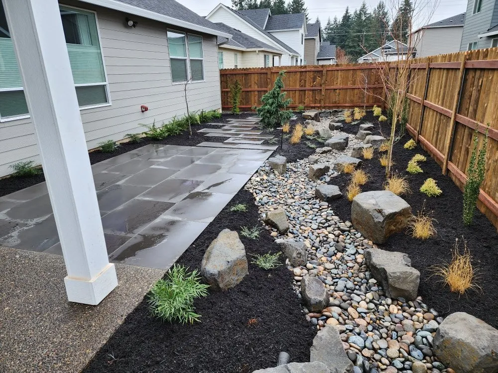 Custom garden landscaping in Vancouver, WA - MR G Landscaping