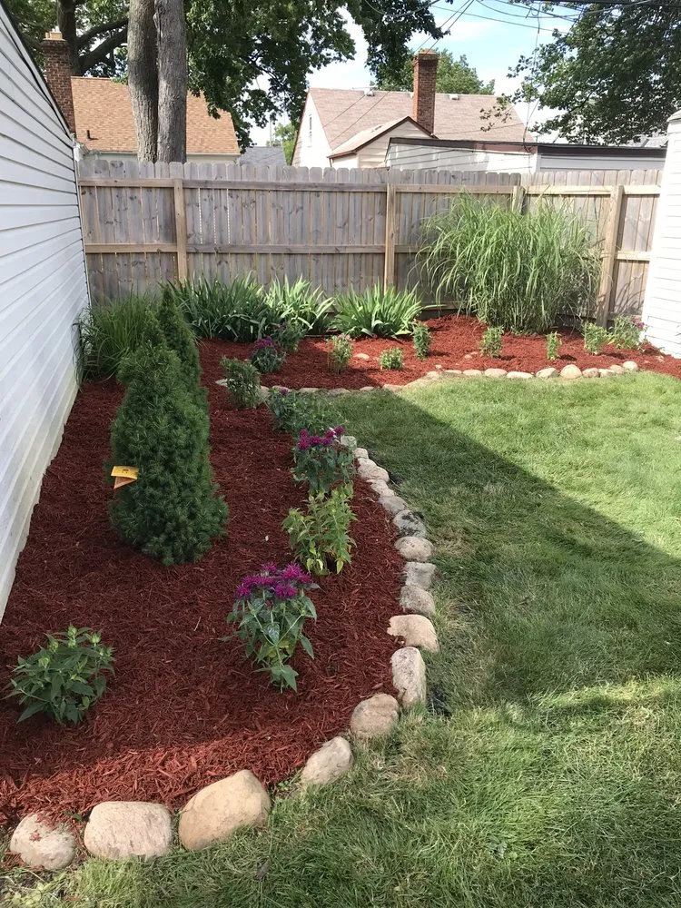 Reliable outdoor landscaping experts serving Cleveland, OH - Mr Good Job Landscaping