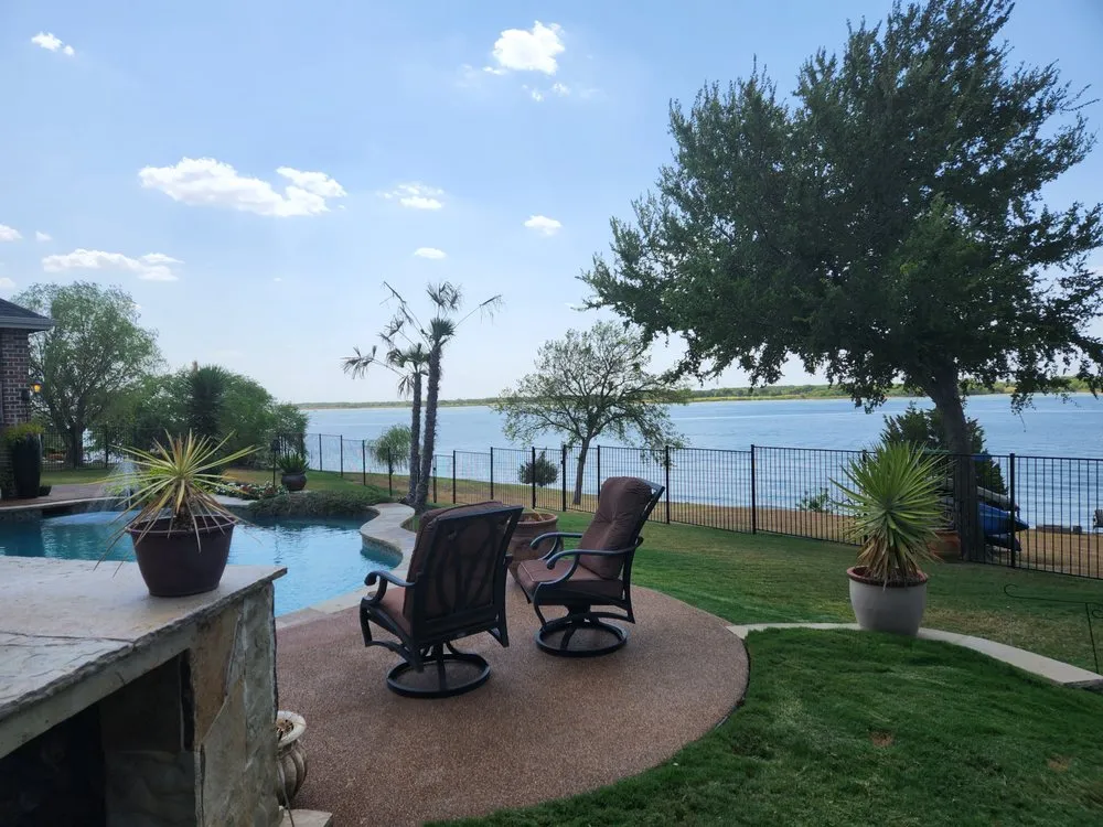 Professional landscaping services experts serving Denton, TX - Mr. Green Thumb