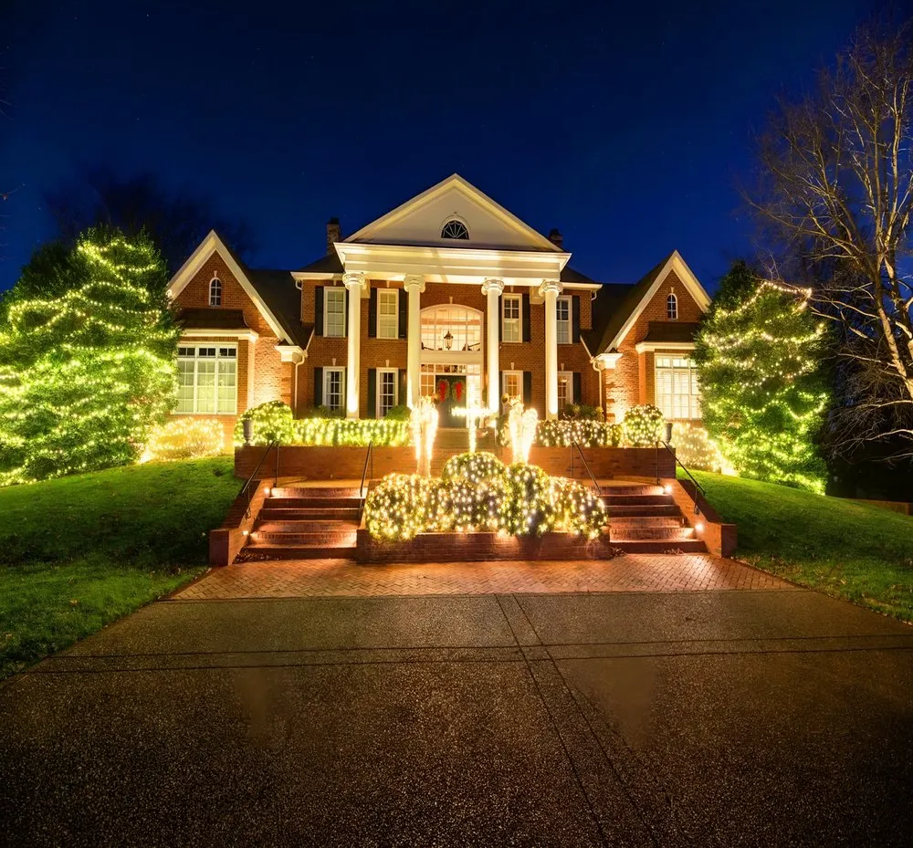 Reliable yard cleanup service experts serving LaFollette, TN - Mr Green Thumbs