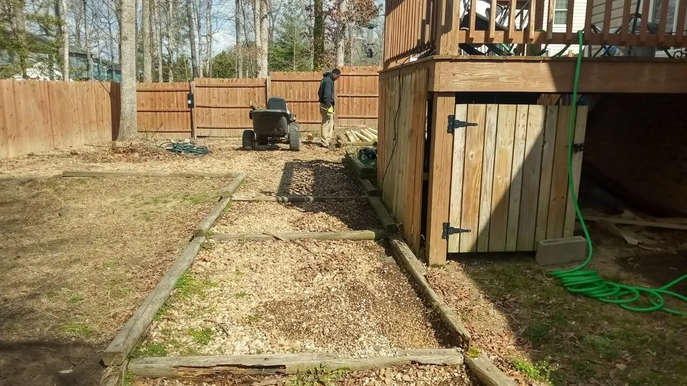Custom yard cleanup service in Richmond, VA - Mr Greens Landscaping