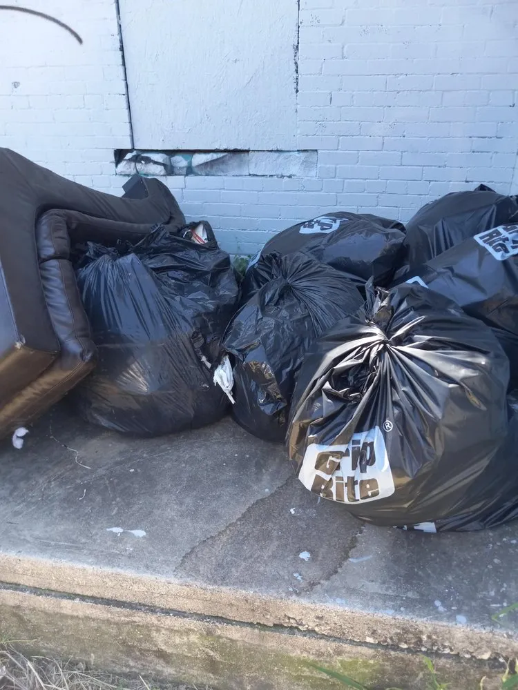 Expert outdoor landscaping for beautiful yards in San Antonio, TX by Mr Greenthumb