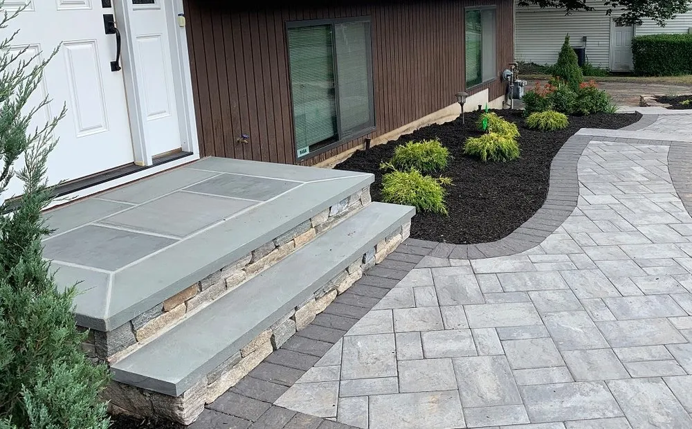 Top-rated garden landscaping for residential properties in Chestnut Ridge, NY by Mr. Landscape