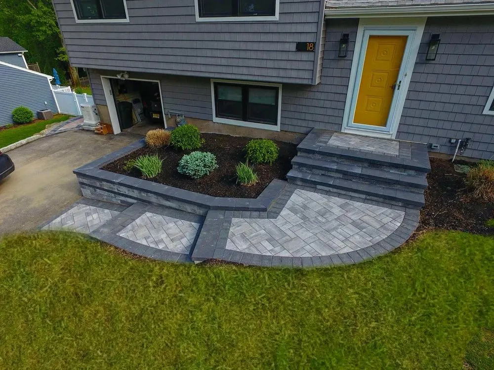 Top-rated garden landscaping for residential properties in Chestnut Ridge, NY by Mr. Landscape