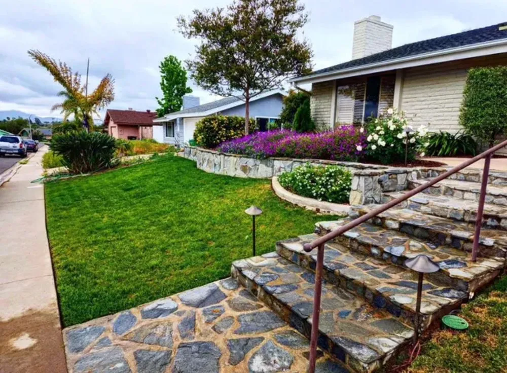 Top-rated lawn mowing service in San Diego, CA - Mr Landscape