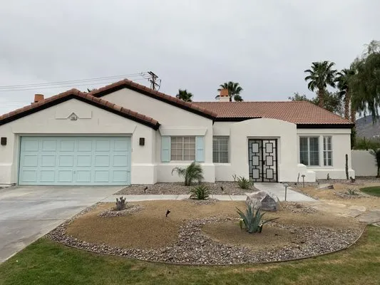 M&R Landscaping Service Logo