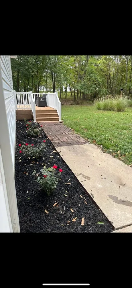 Trusted landscape design for year-round maintenance across Farmington, MO - M&R Landscaping Services