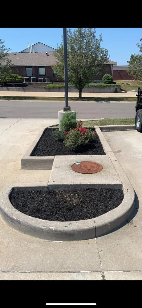 Expert outdoor landscaping experts serving Farmington, MO - M&R Landscaping Services