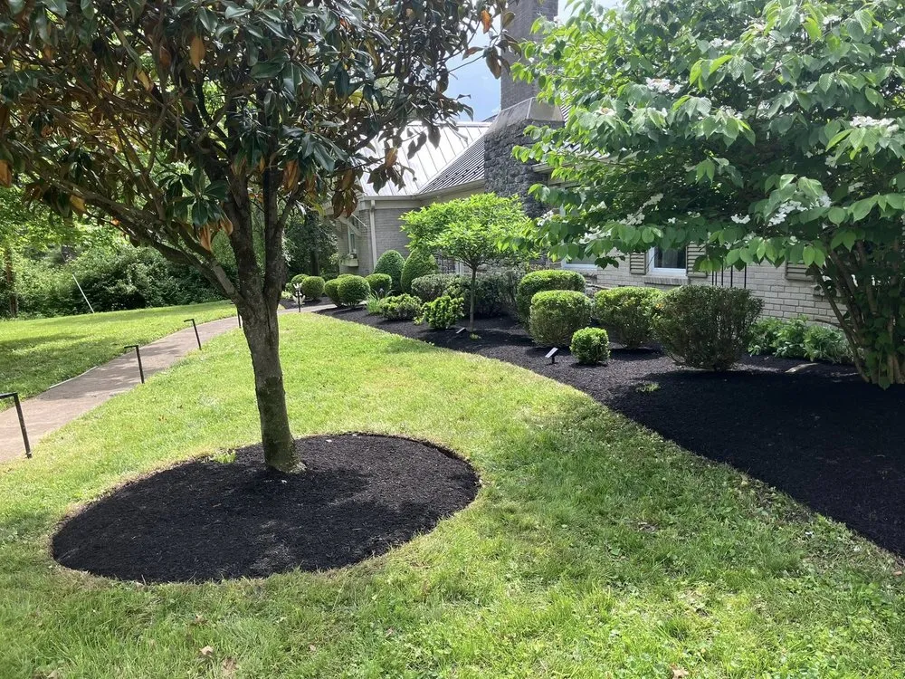 Reliable garden landscaping in West Chester Township, OH by M&R Landscaping