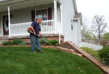 Custom residential landscaping in Joplin, MO - MR. Lawn