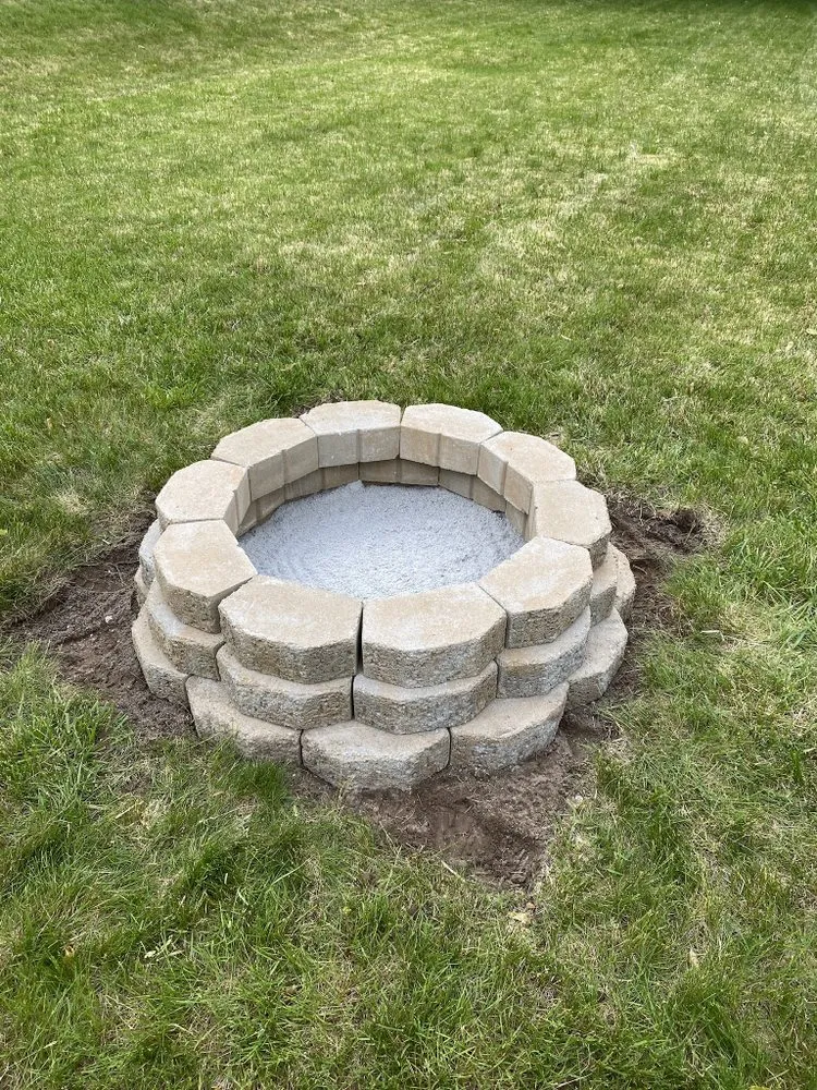 Professional yard maintenance in Magnolia, DE - mr lawns