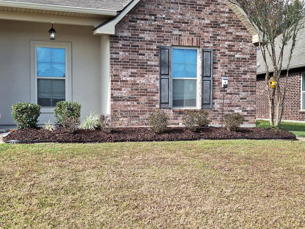 Reliable landscape installation in Ponchatoula, LA by Mr Manicure