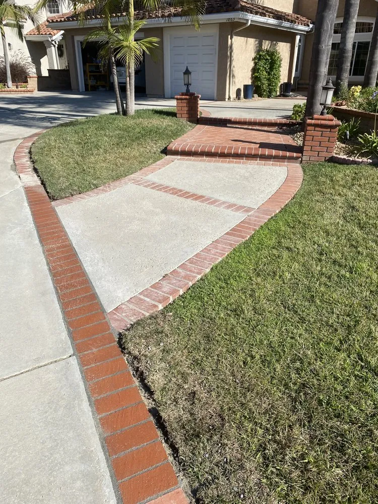 Top-rated landscaping services in Vista, CA by Mr. Martinez Landscaping