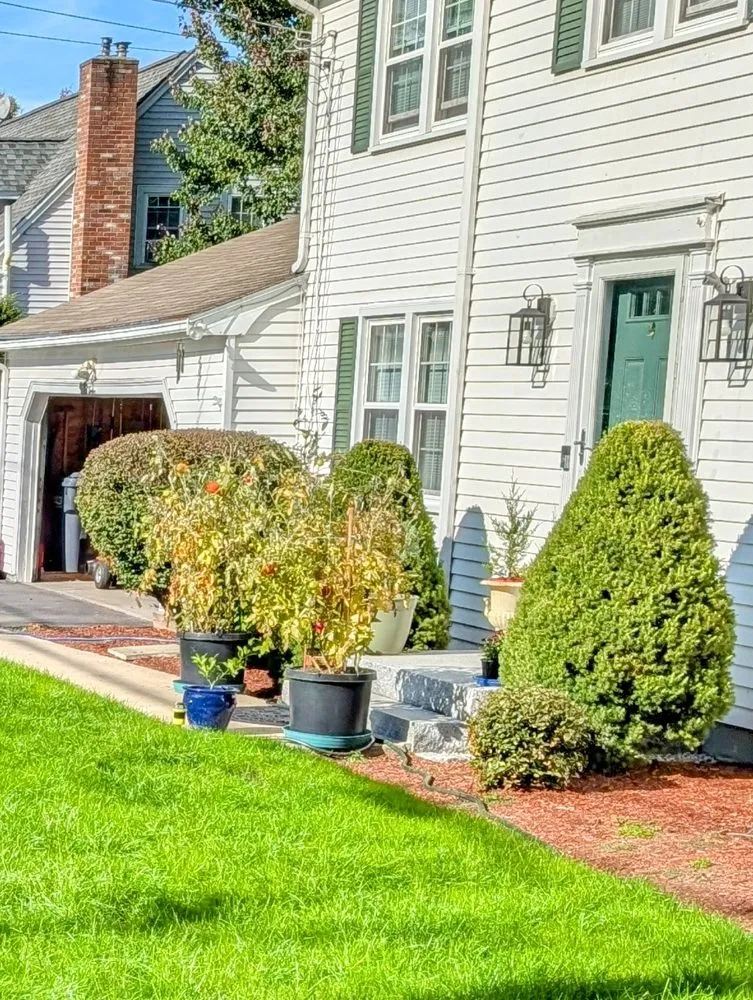 Top-rated lawn care service for beautiful yards across Medway, MA - Mr Natural Lawn Care