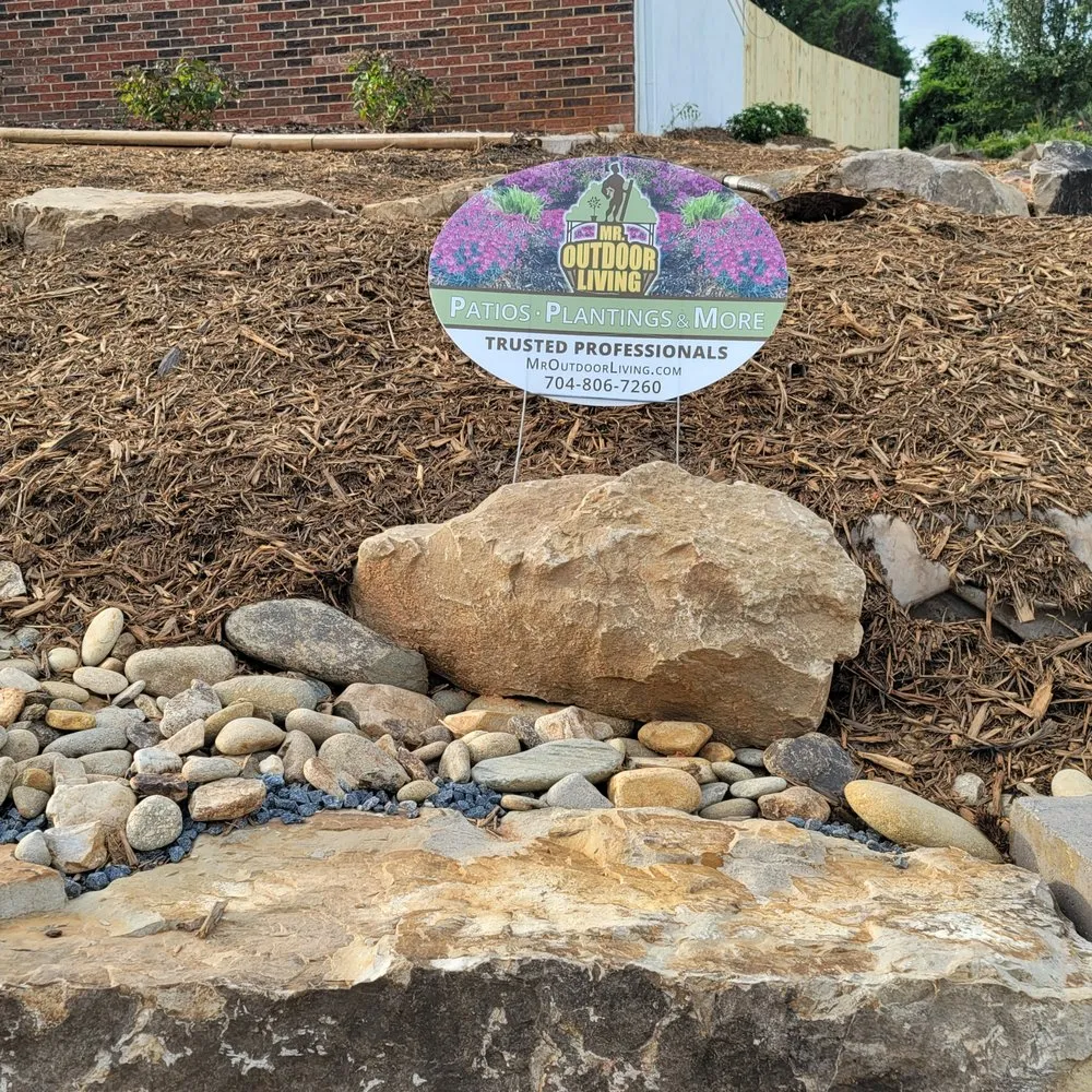 Affordable lawn care service in Charlotte, NC by Mr. Outdoor Living