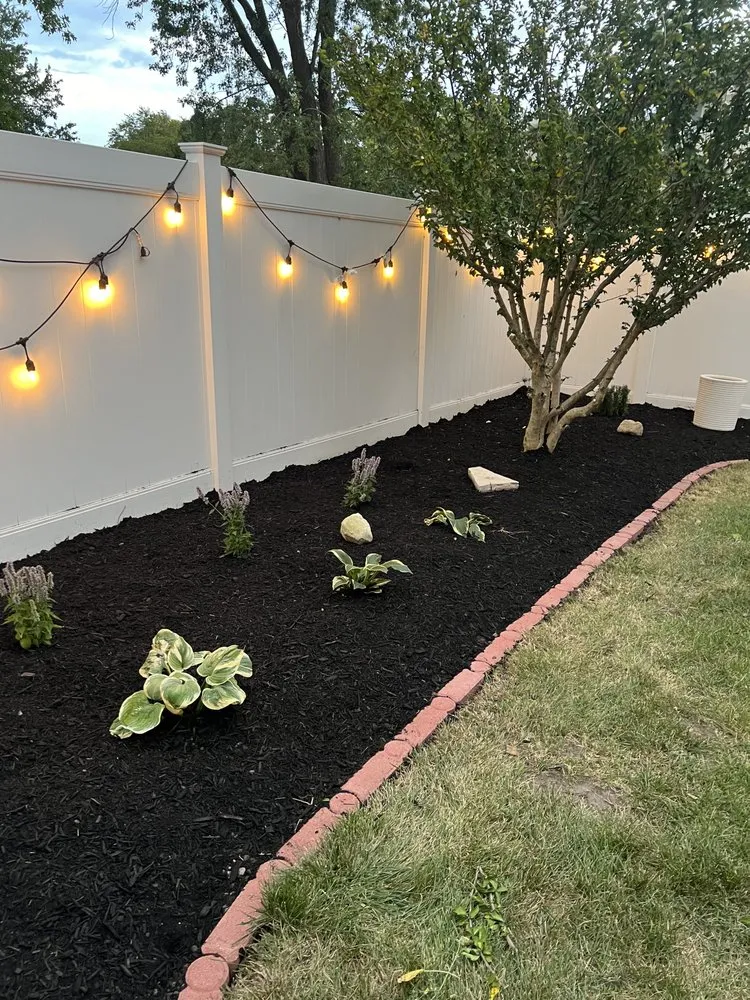 Professional outdoor landscaping in Aurora, IL - Mr Power wash and landscaping