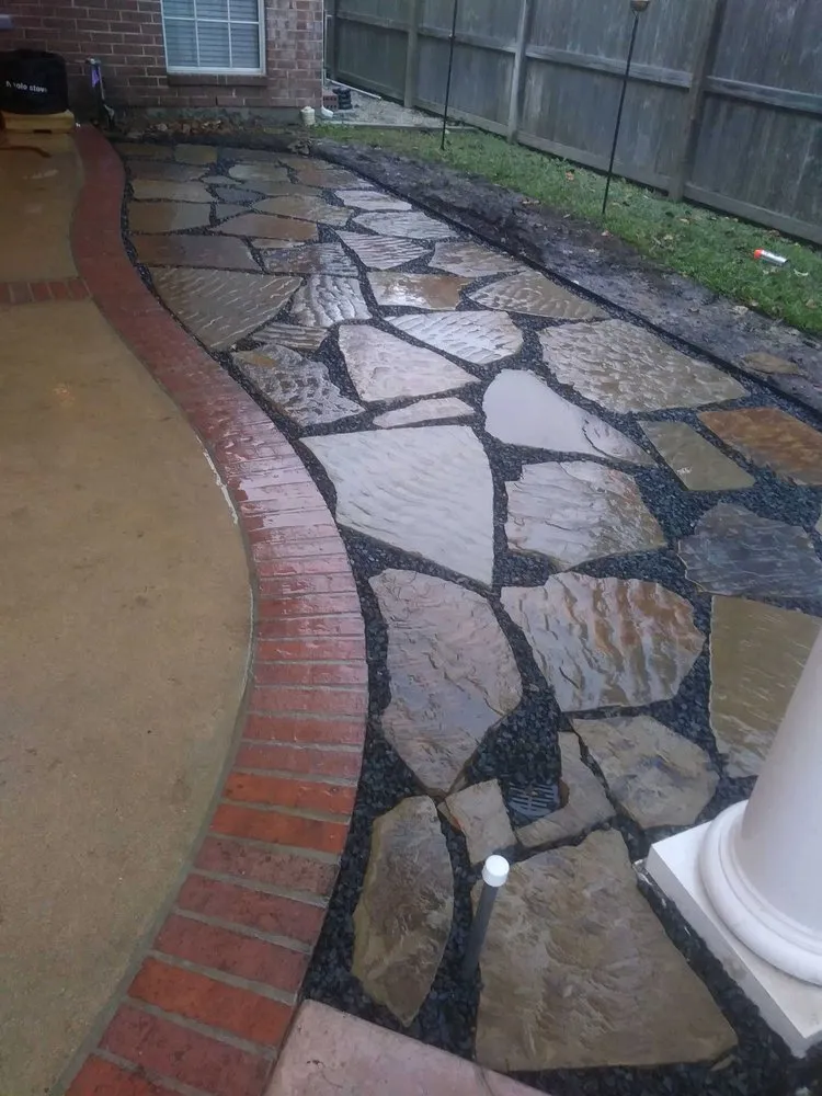 Local lawn care service for beautiful yards across Houston, TX - Mr. Rodriguez Lawn Services