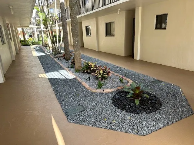 Affordable garden landscaping near you across Coral Springs, FL - Mr Rogers Landscape Service