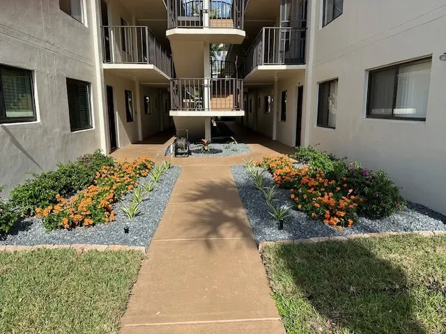 Trusted landscape installation for homes in Coral Springs, FL by Mr Rogers Landscape Service