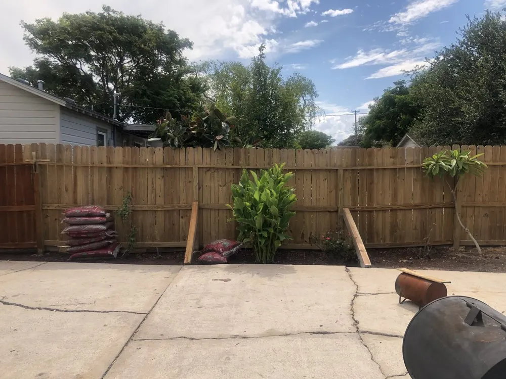 Professional residential landscaping in Corpus Christi, TX - Mr Saenz Expert Lawn Care