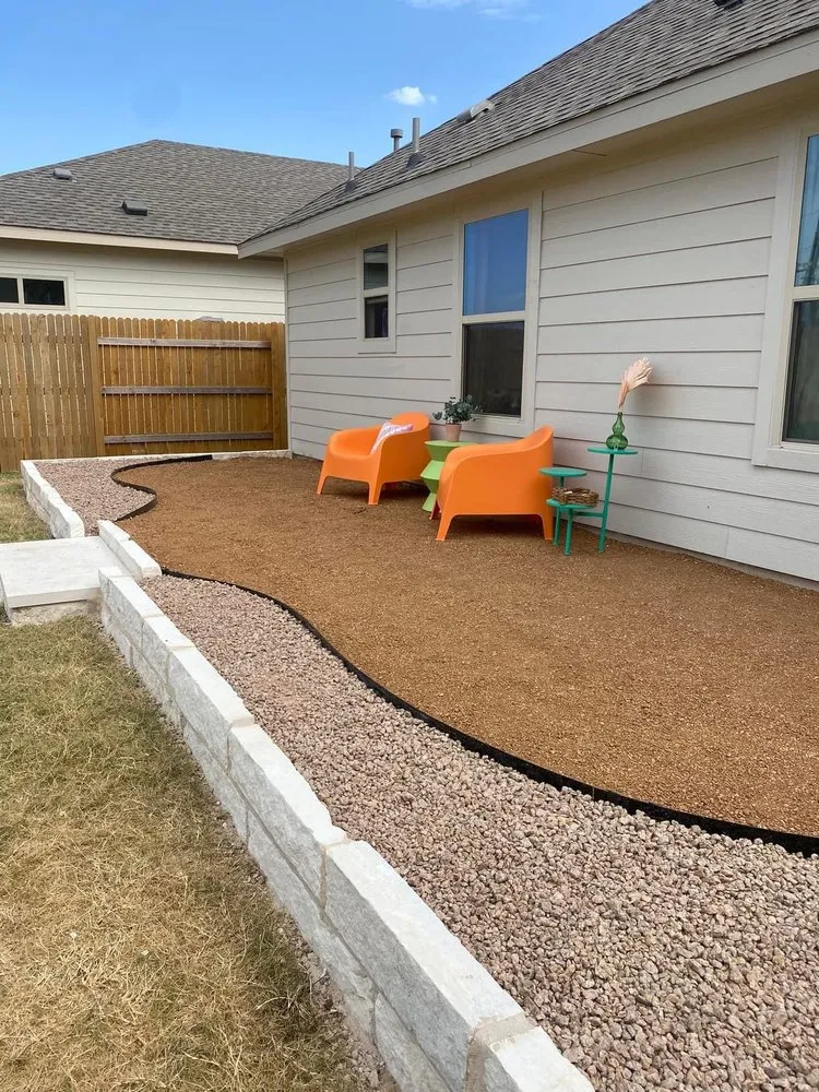 Expert garden landscaping experts serving Bastrop, TX - Mr Tibbs Landscaping