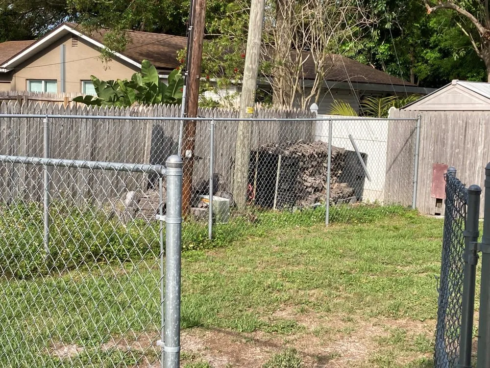 Reliable yard maintenance for residential properties in Seminole, FL by Mr. T's Trees