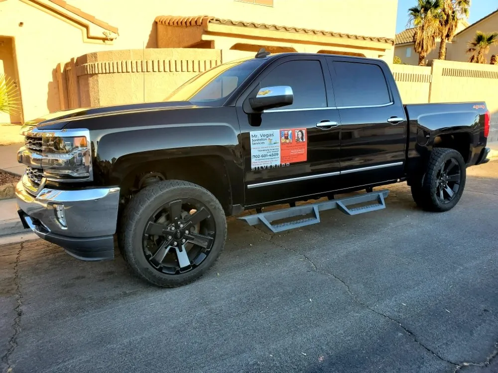 Expert outdoor landscaping for residential properties across Las Vegas, NV - Mr Vegas Sanitation Services