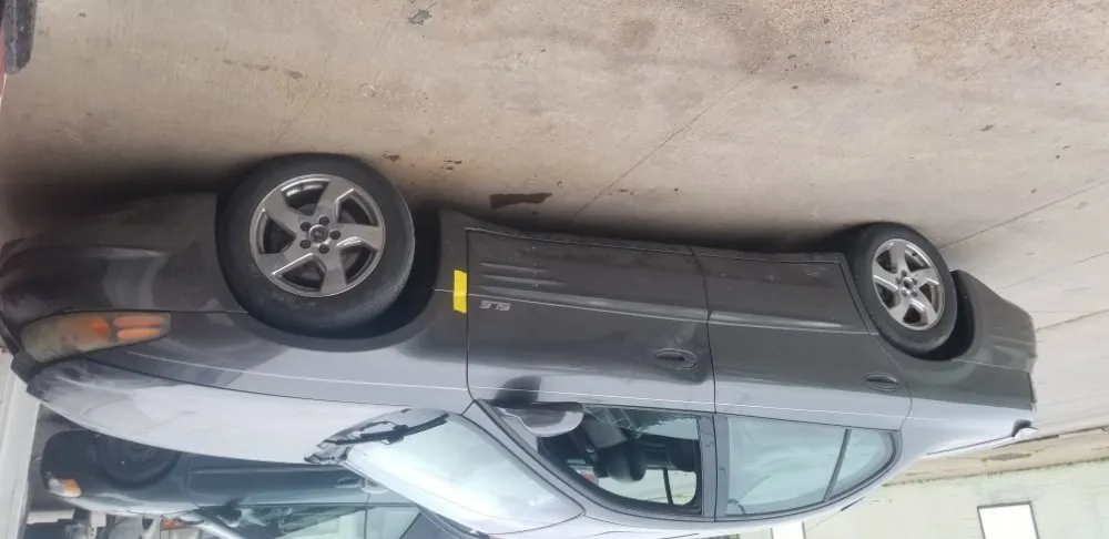 Reliable yard maintenance for year-round maintenance across Garfield Heights, OH - Mr V's photography